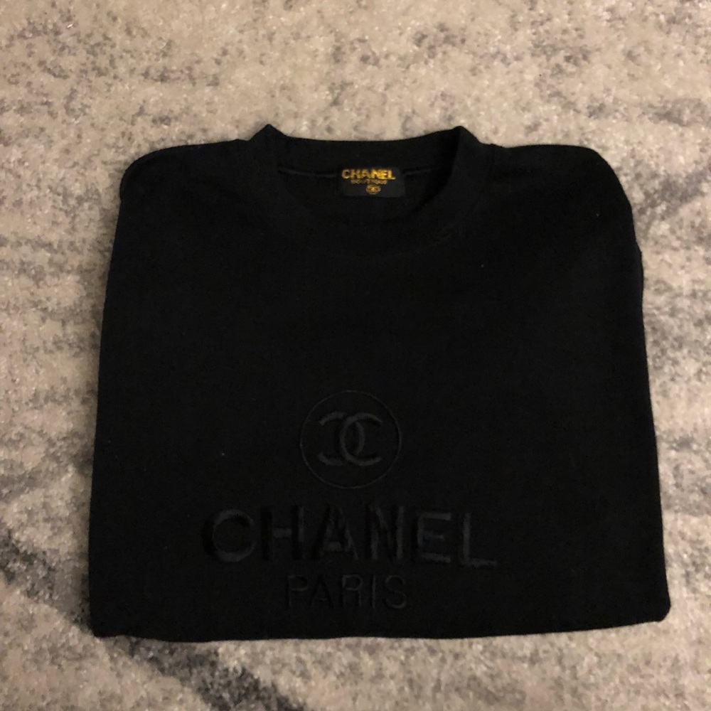 Vintage CHANEL crewneck
